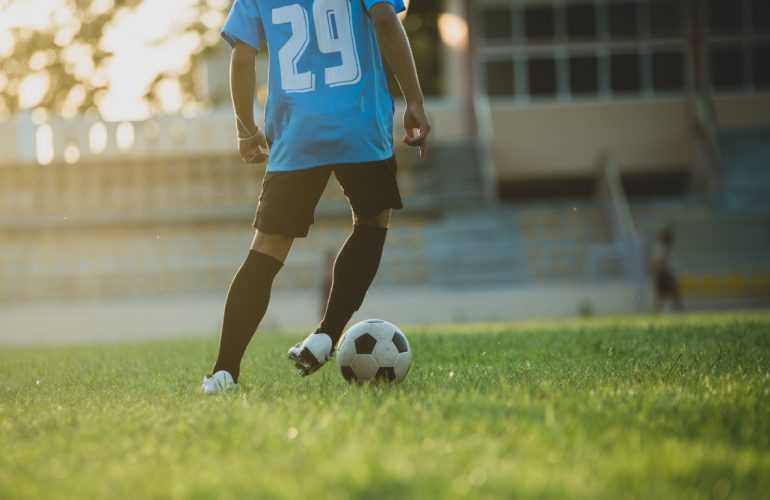 Gra w piłkę nożną – bramki aluminiowe